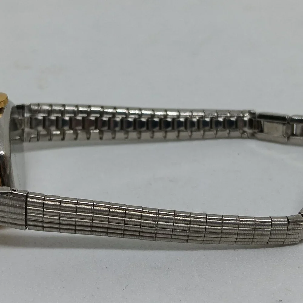 VINTAGE Timex 348 Manual Wind Women's 18mm x 22mm Two Tone Watch